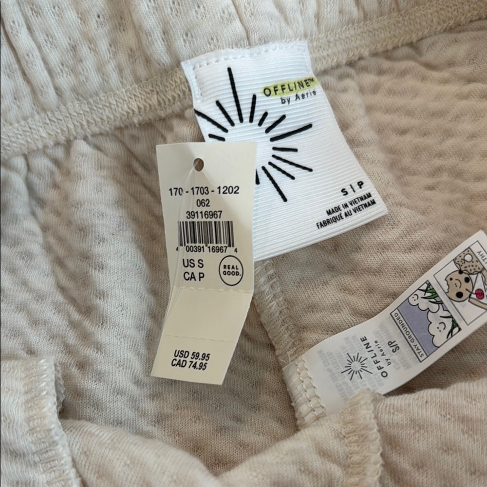 NEW Aerie Cream Textured Pants….joggers - Picture 3 of 6